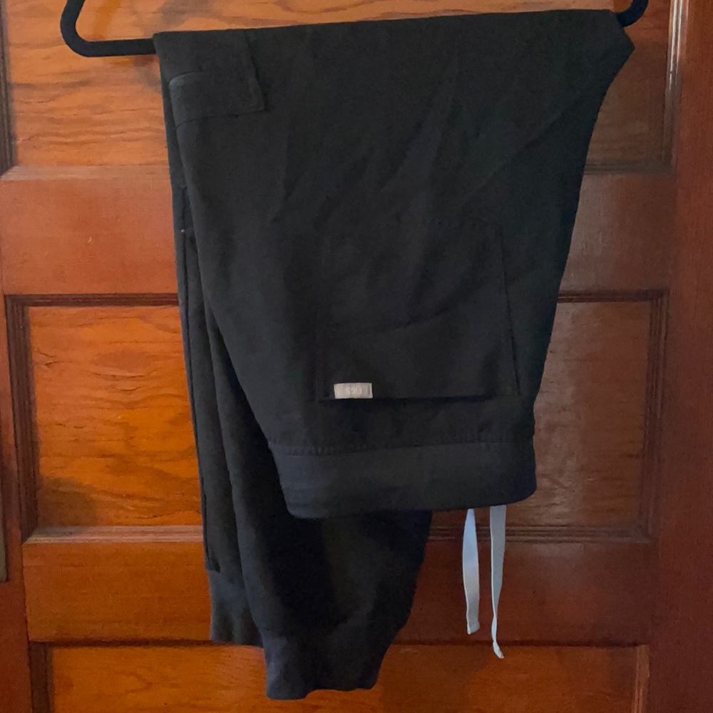 Figs black Zamora jogggers size XLP